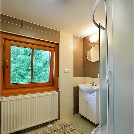Privat Balat Vratna Dolina *