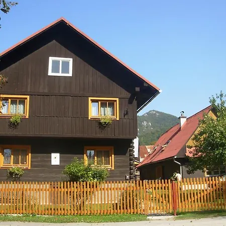 Pensjonat Privat Balat Vratna Dolina Tierchowa